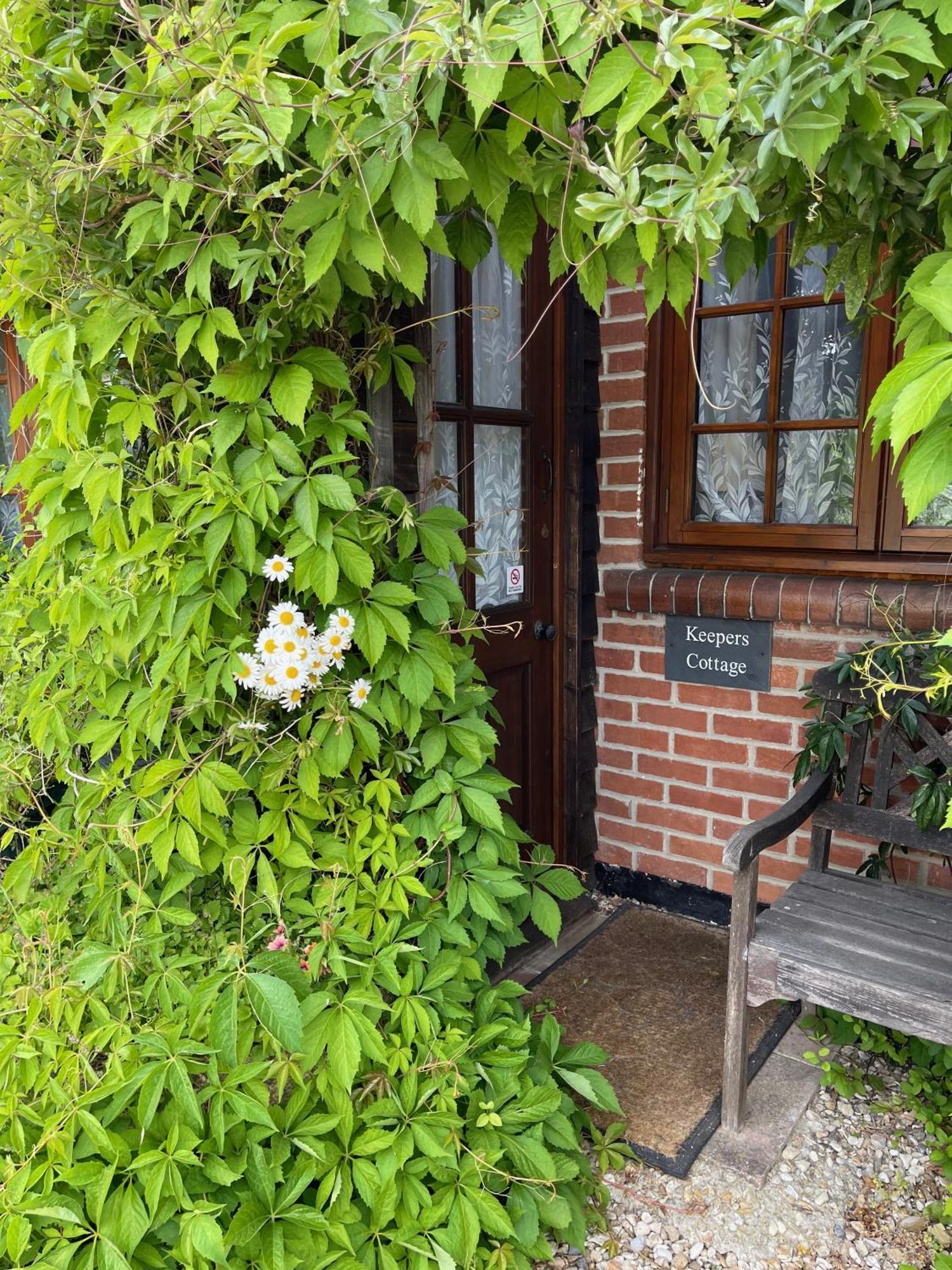 Keepers Cottage ウール エクステリア 写真
